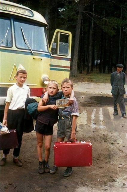 93767_detstvo-1960-e.jpg